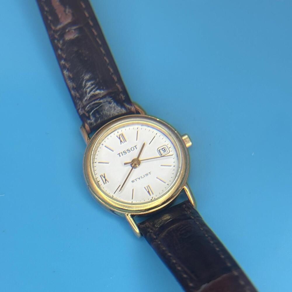 Elegant Classic Tissot Stylist Gold Plate Women’s Date Quartz Model C230 - Picture 9 of 10